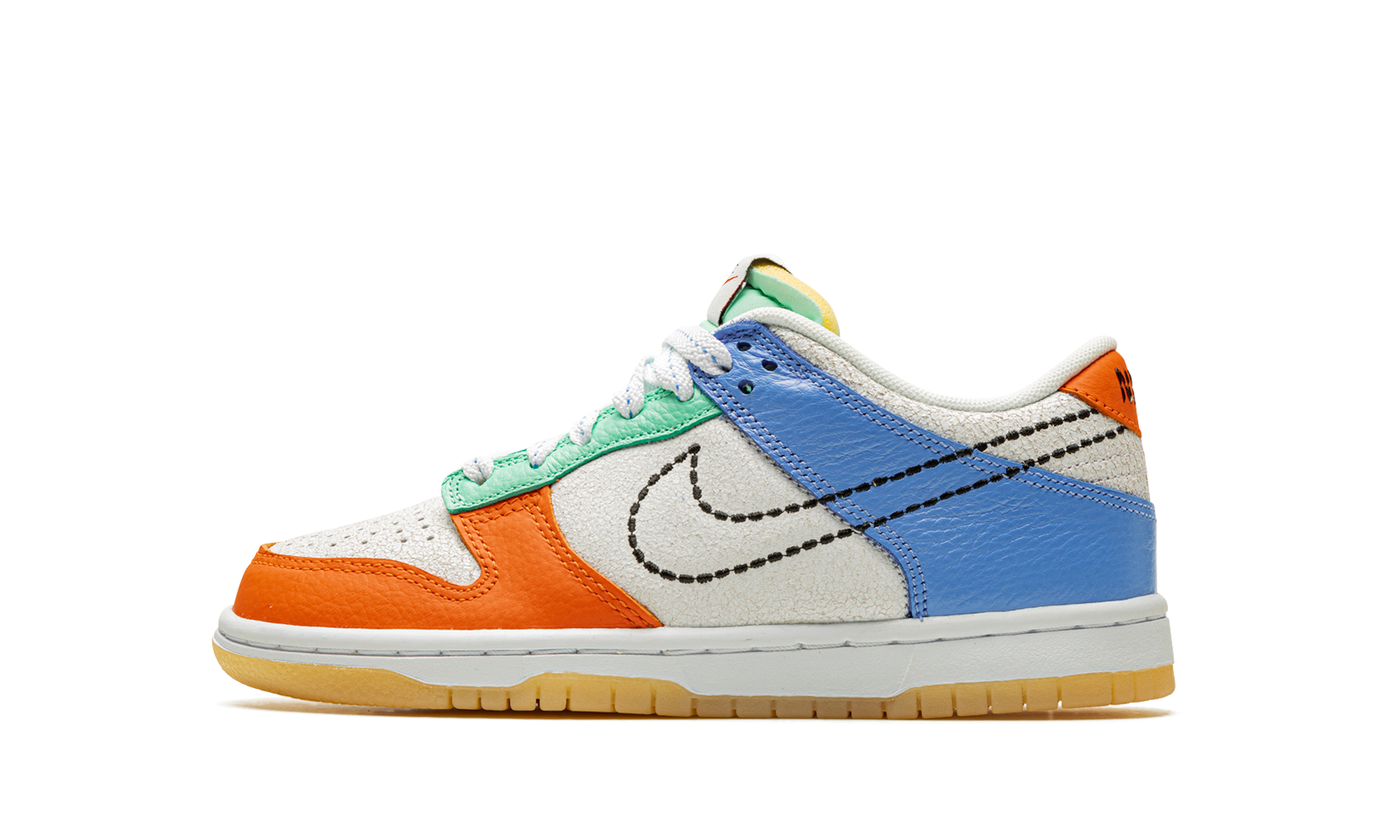 Dunk Low GS "Nike 101" DX3363 100