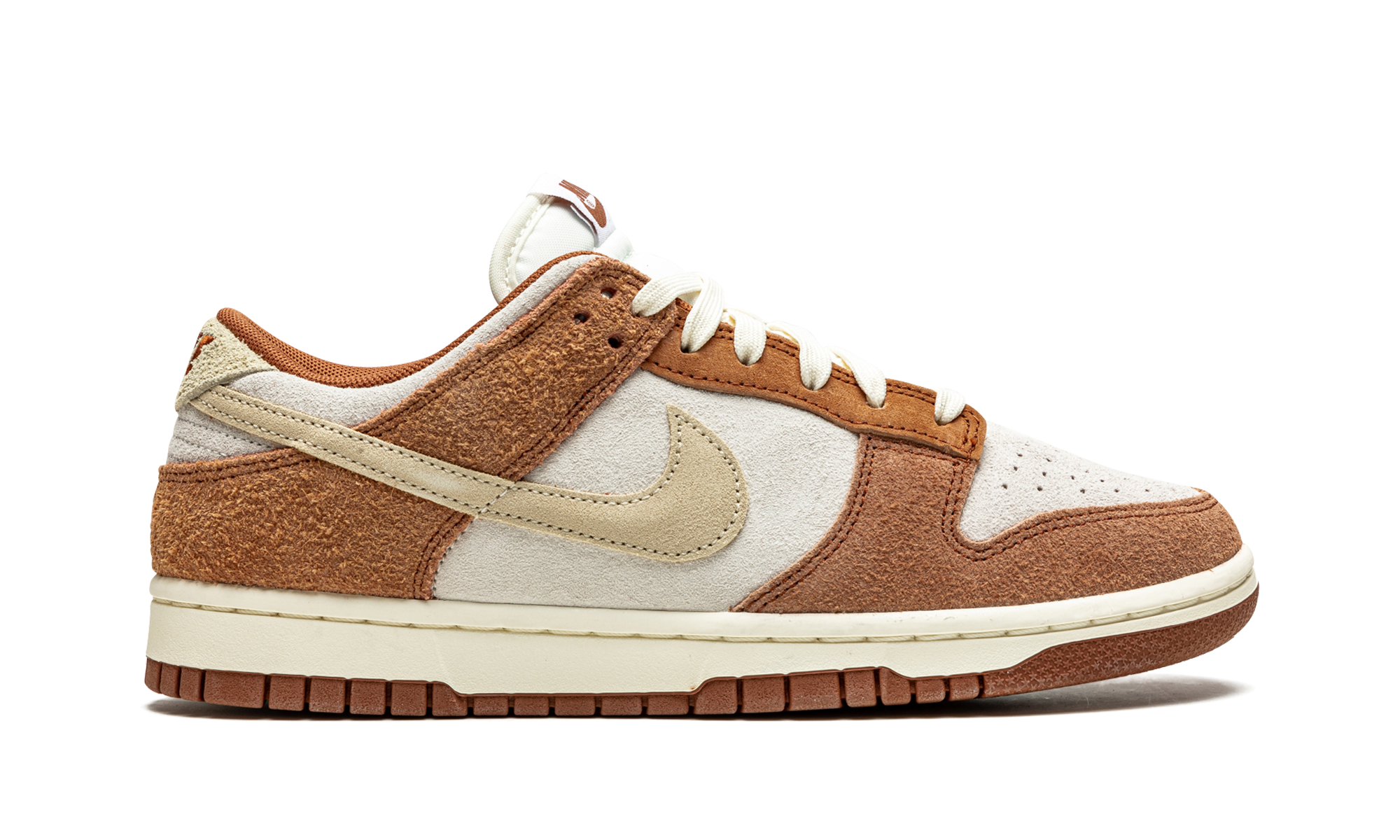 Dunk Low PRM "Medium Curry" DD1390 100