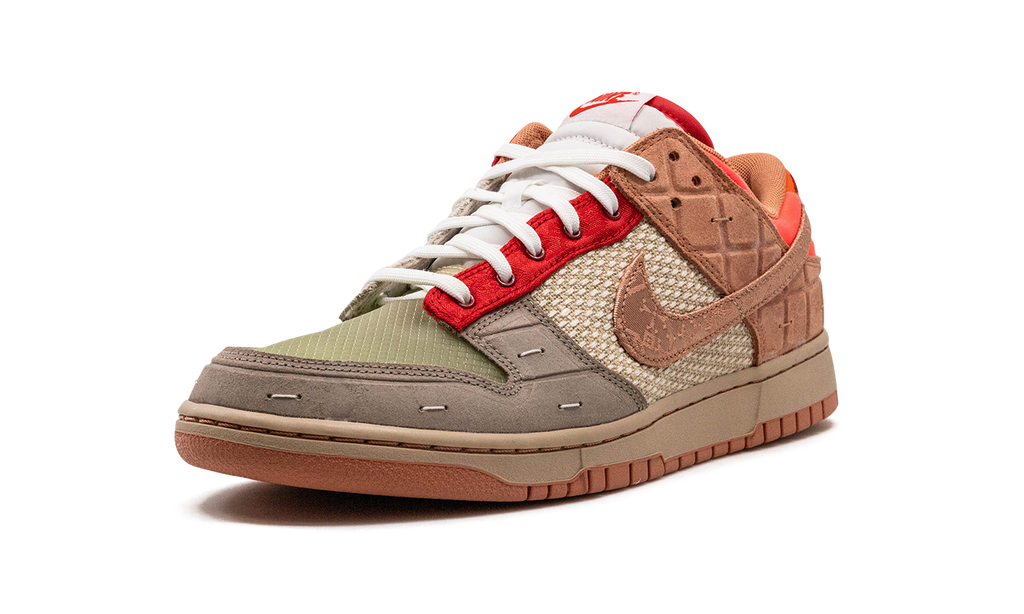 Dunk Low "CLOT - What The" FN0316 999