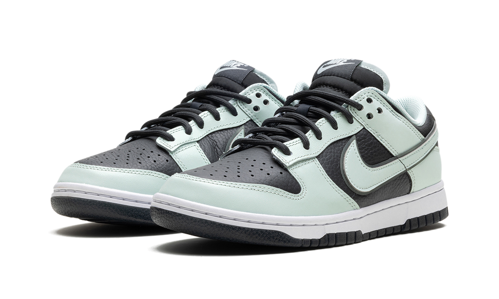 Dunk Low "Dark Smoke Grey / Barely Green" FZ1670 001