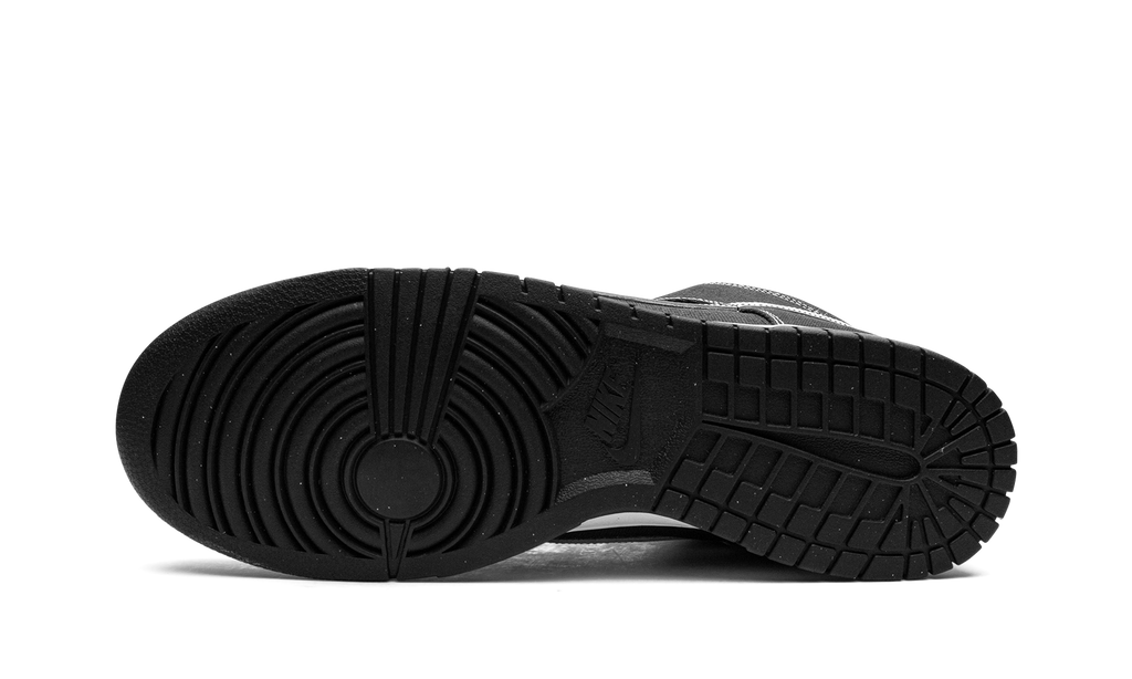 Dunk Mid "Off Noir" DV0830 001