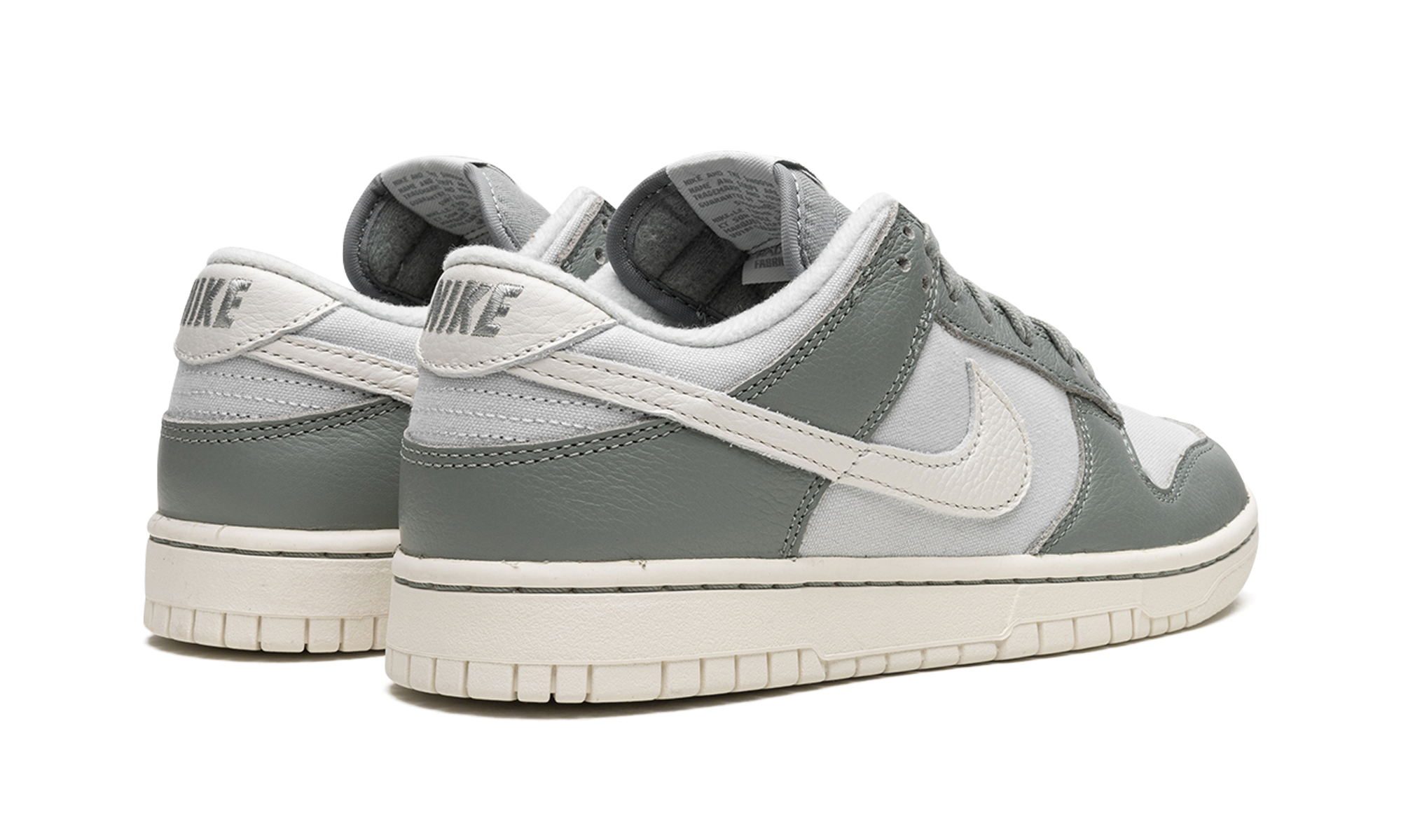 Dunk Low Retro PRM "Mica Green" DV7212 300