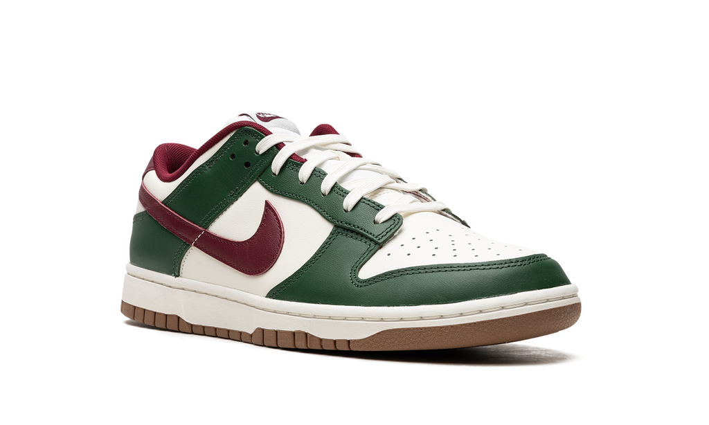 Dunk Low Retro "Gorge Green / Team Red" FB7160 161