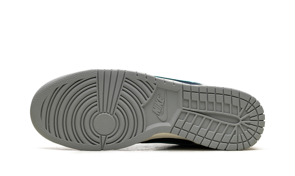 Dunk Low Retro Premium "Light Pumice" FB8895 001