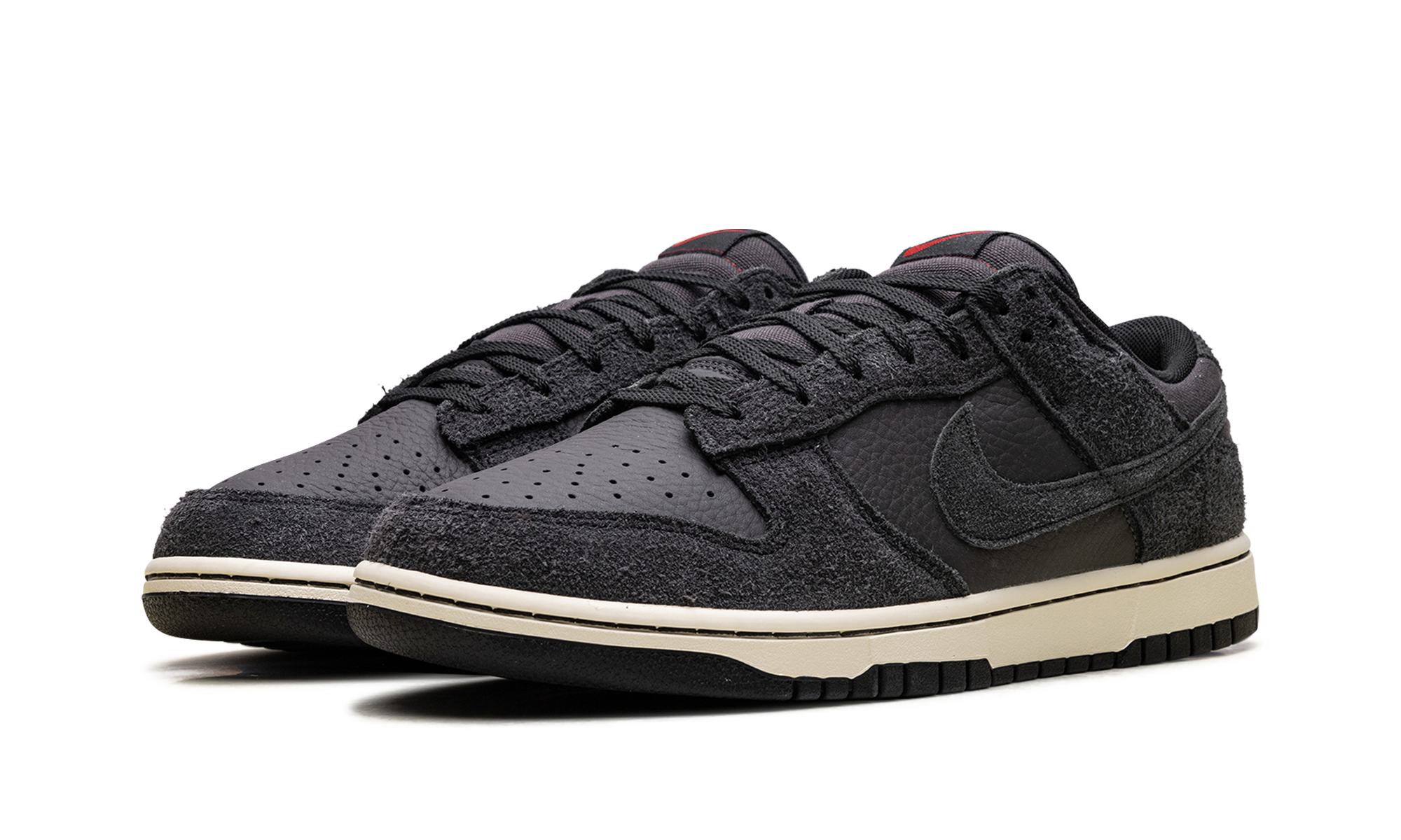 Dunk Low Premium "Black Off Noir" HF3145 001
