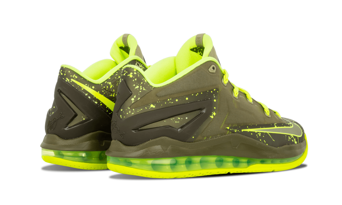 Max Lebron 11 Low "Dunkman" 642849 200