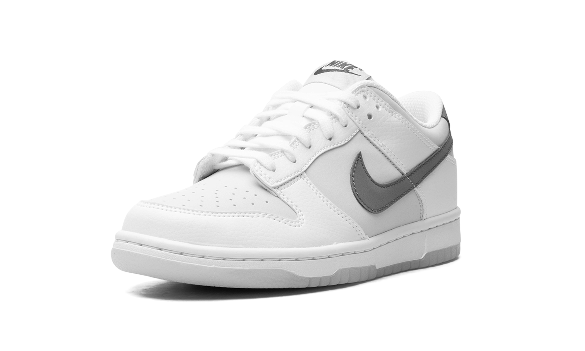 Dunk Low GS "Reflective Swoosh" FV0365 100