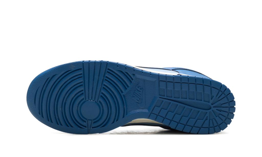 Dunk Low "Psychic Blue" HF5441 400
