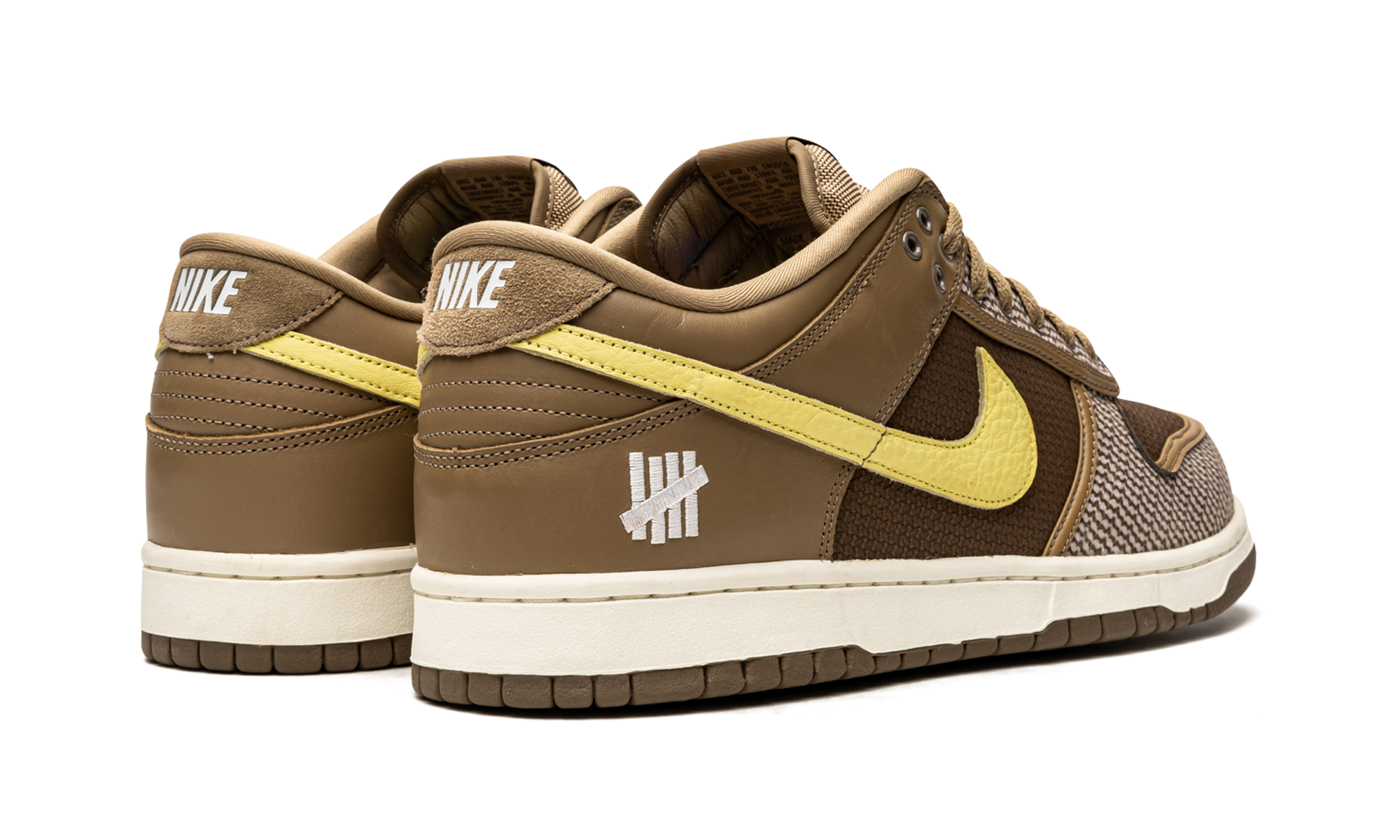 Dunk Low SP "Undefeated - Canteen" DH3061 200