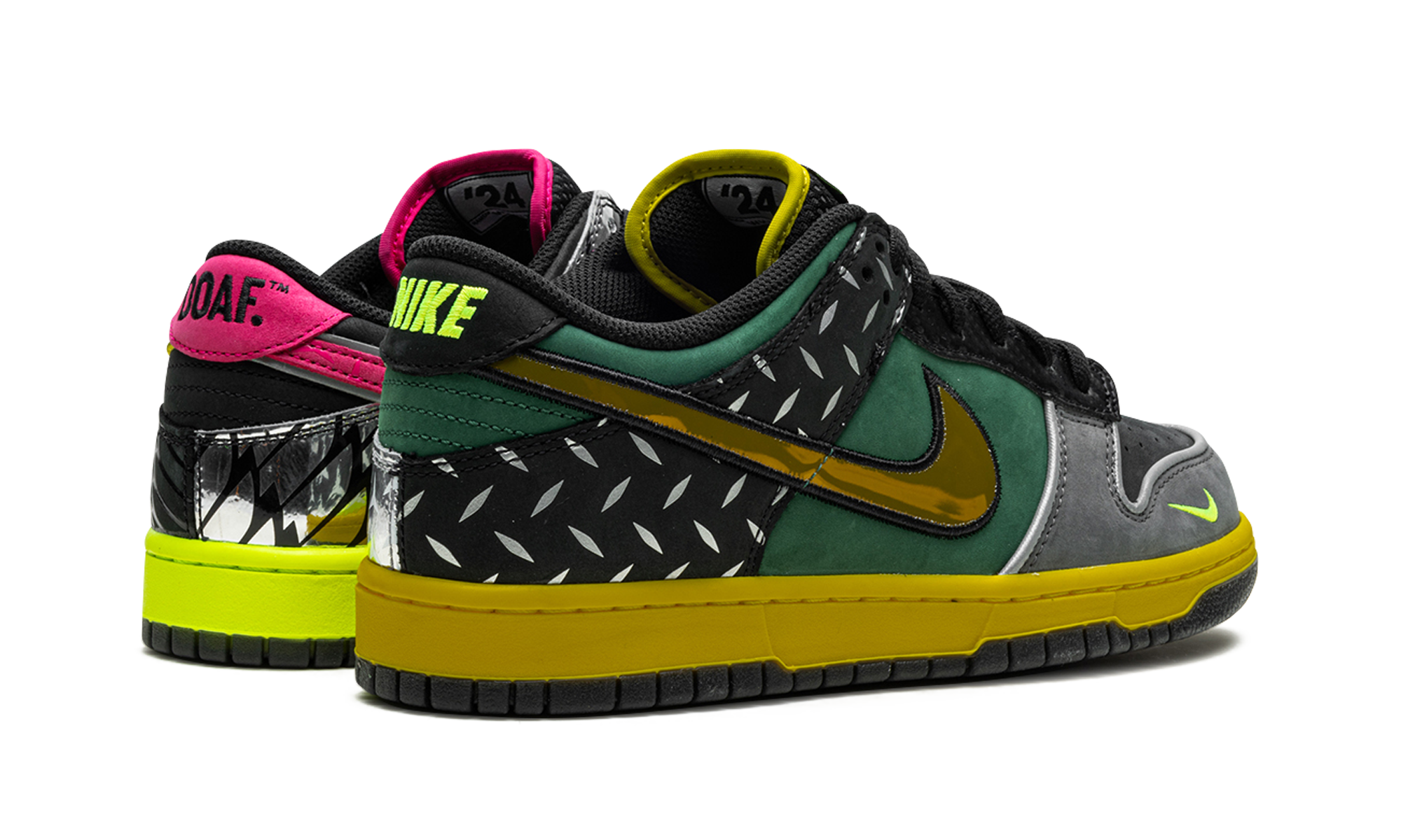 Nike Dunk Low UO PREM "What The Duck Home" HV1454 001