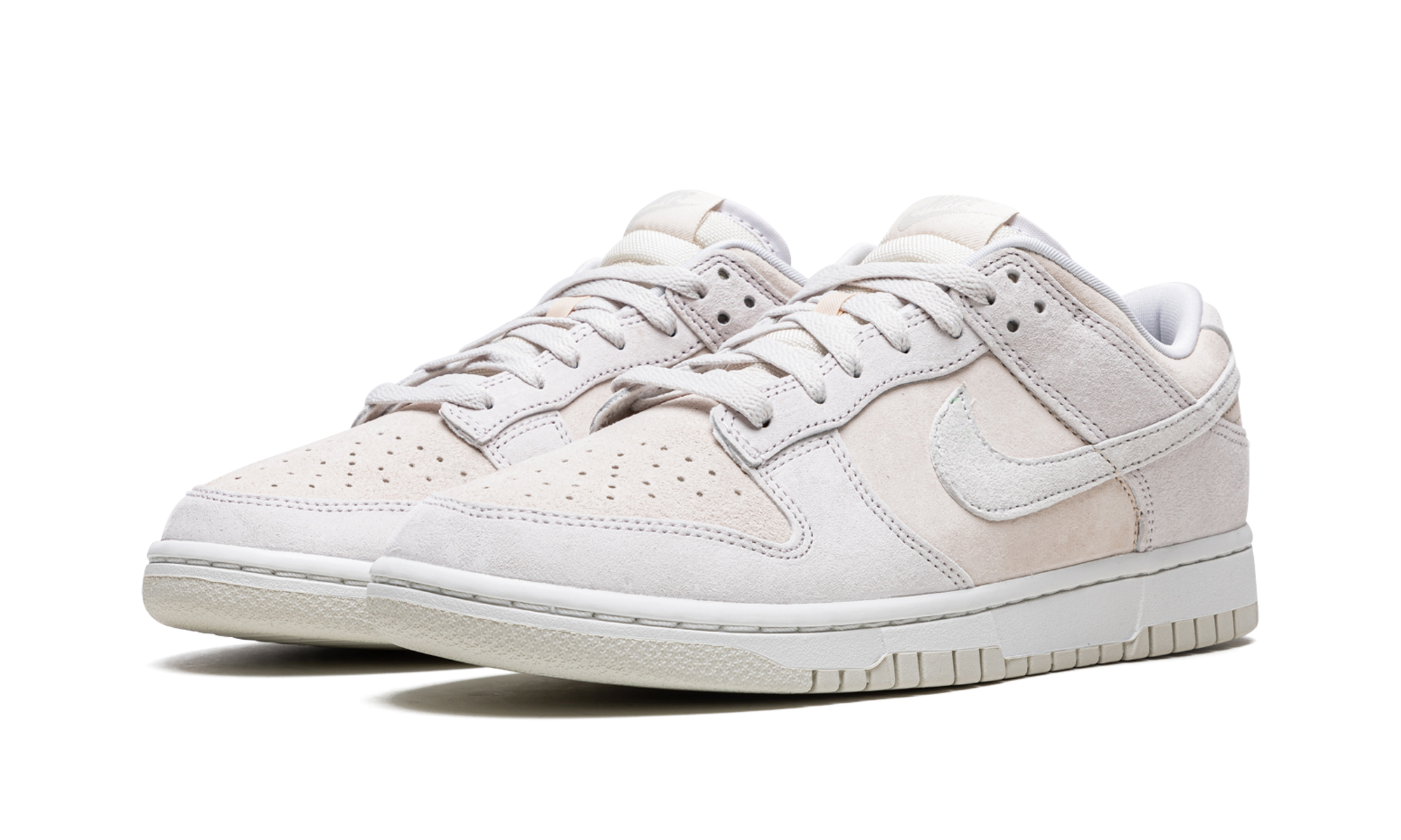 Dunk Low Retro PRM "Vast Grey" DD8338 001