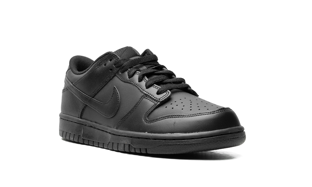 Dunk Low GS "Triple Black" FB9109 009
