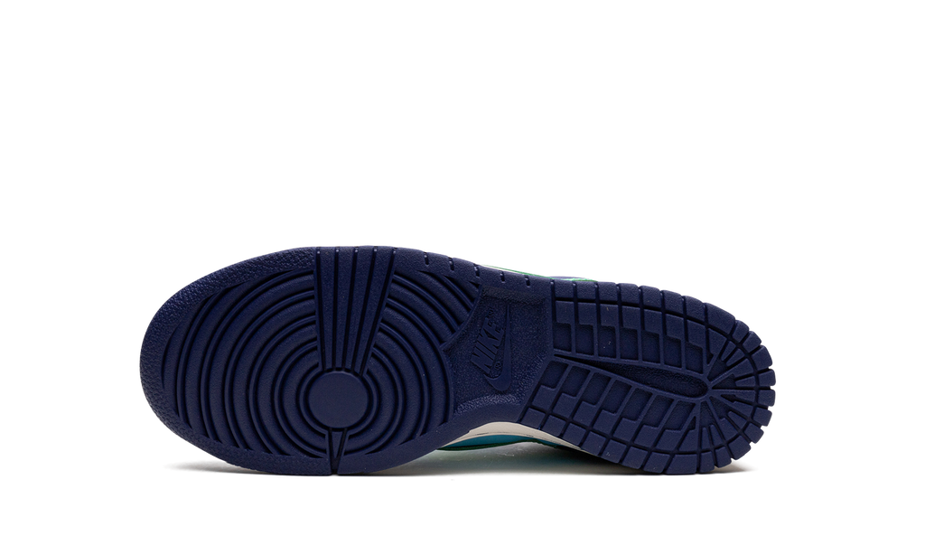 Dunk Low GS "Kyrie - All Star" DV1693 401