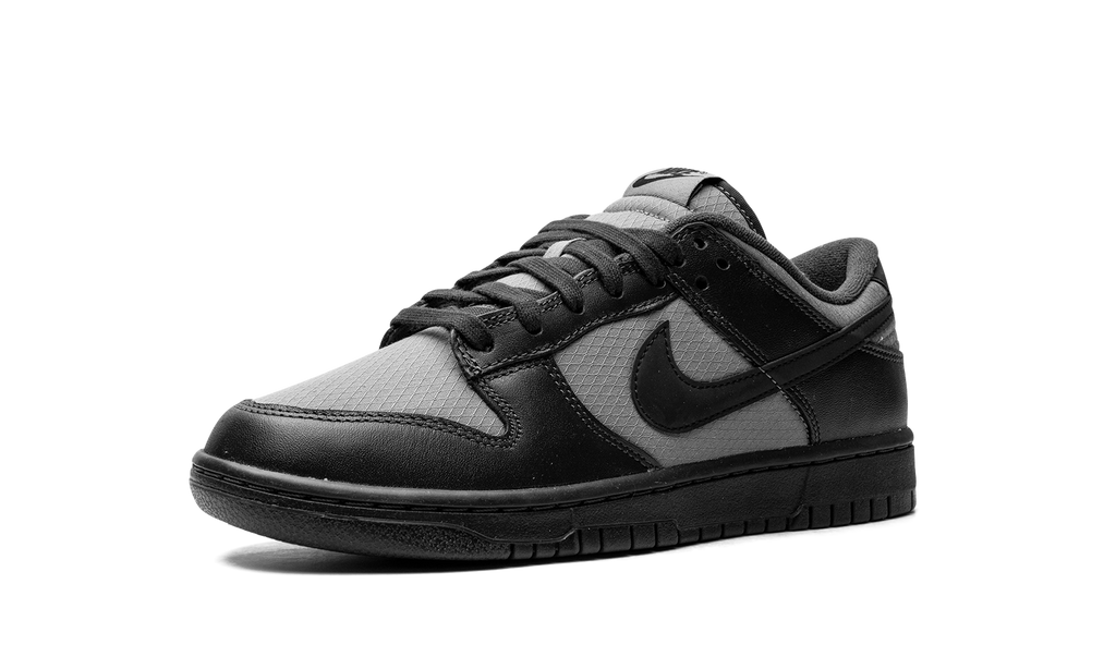 Dunk Low Retro SE "Off Noir Smoke Grey" FZ3052 001