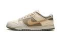 DUNK LOW WMNS "Light Bone Neutral Olive" FZ4341 100