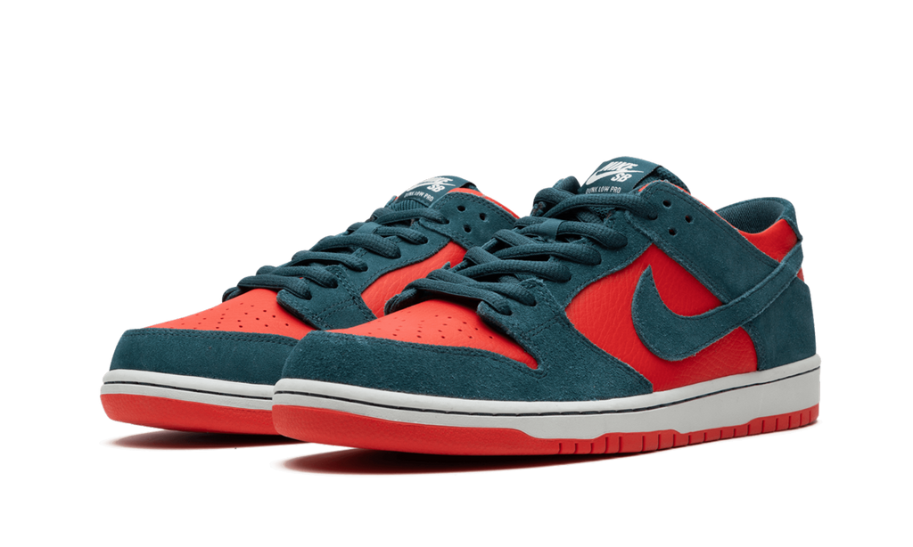 SB Zoom Dunk Low Pro "REVERSE SHARKS" 854866 336