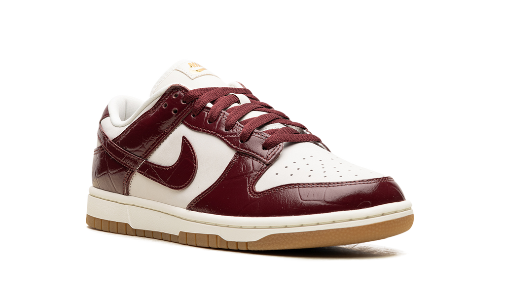 Wmns Dunk Low LX "Team Red Croc" FJ2260 004